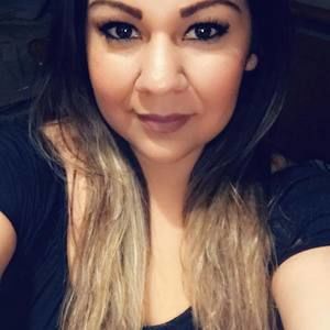 Meet your Posher, Dalila